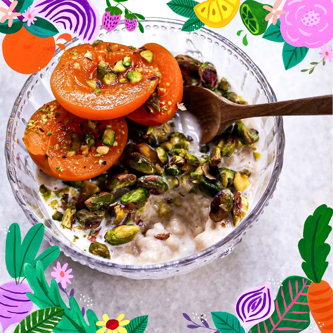 glass bowl filled with chilled cardamom rice